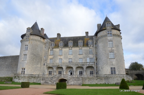 la rochelle,le chateau de la roche courbon; 202.JPG