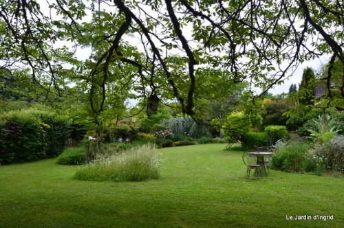 fin mai jardin 065.JPG